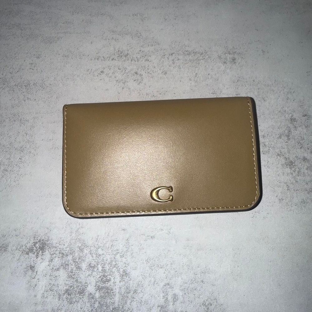 Coach Women's Essential Slim Card Case Muted Olive